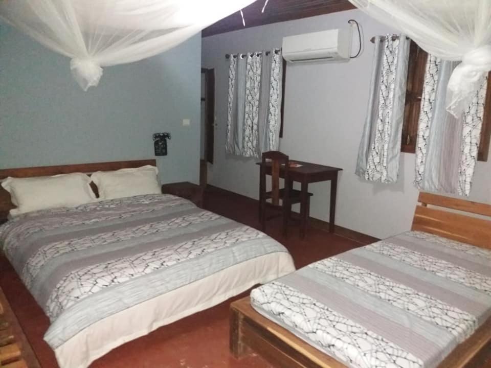La Capannina Chez Lea Hotell Morondava Exteriör bild